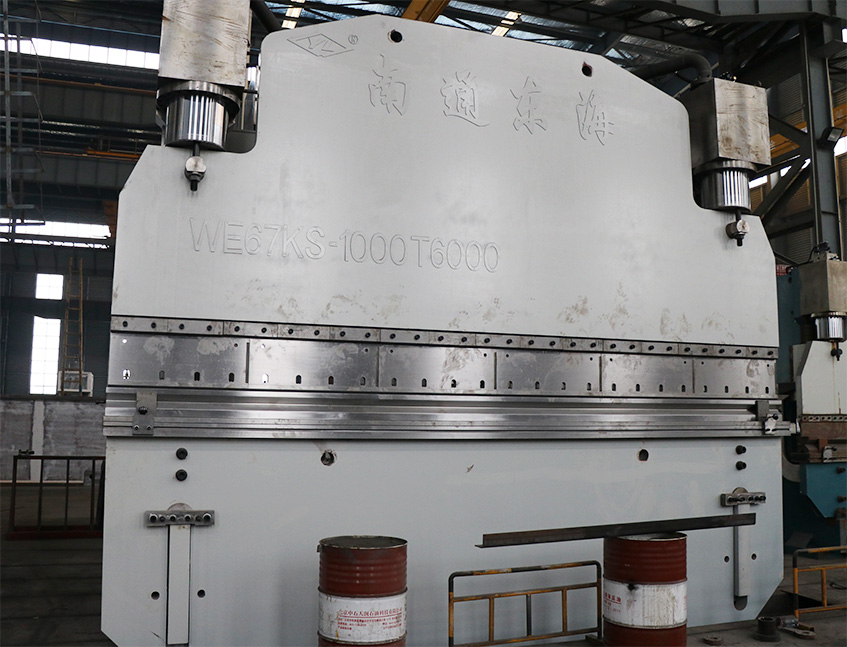 WE67KM-1000T6000 CNC press brake